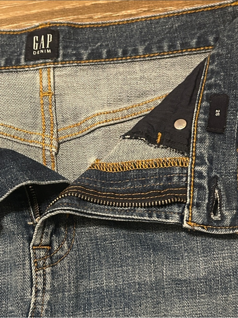 GAP Blue Jean Denim Mini Skirt with Front V-Slit Design Size 25 - Picture 5 of 5